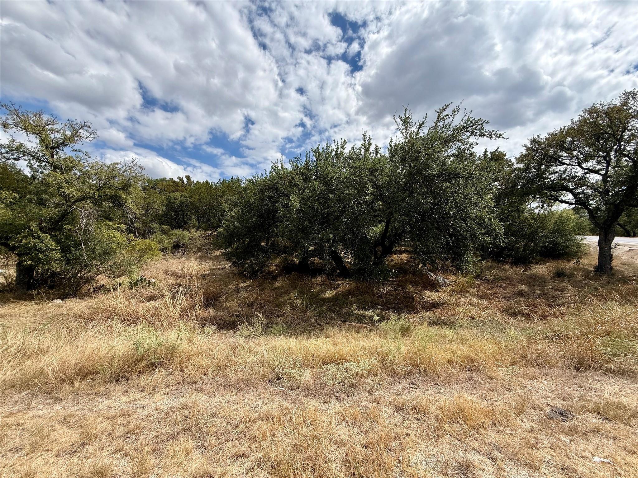 512 Hi Stirrup None Property Photo 4