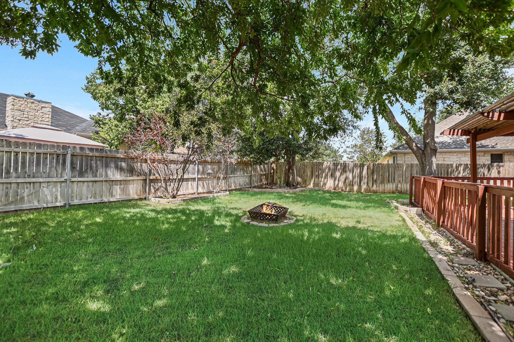 2103 Kimra Ln Property Photo 23