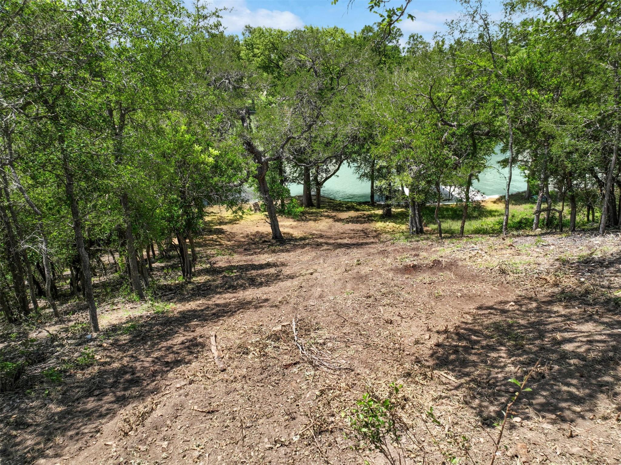 505 E Zipp Rd Property Photo 14