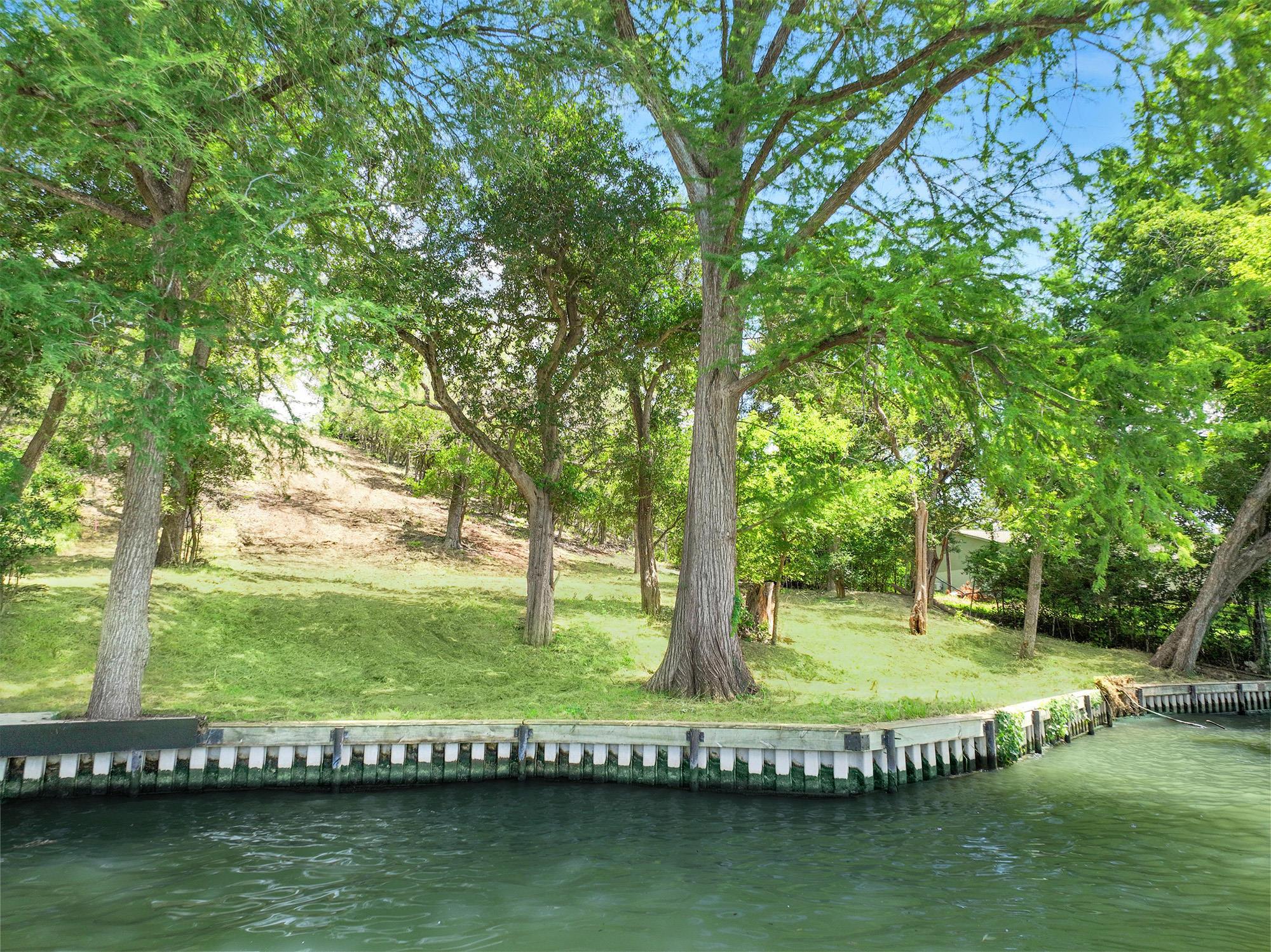 505 E Zipp Rd Property Photo 16