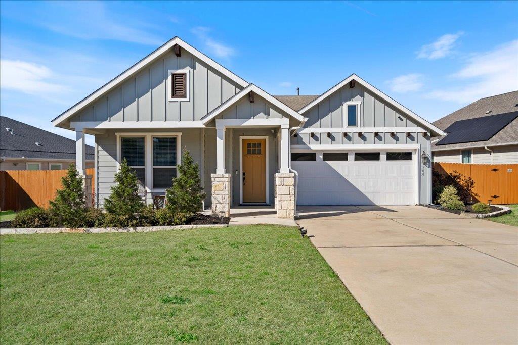 7708 Skytree Dr Property Photo