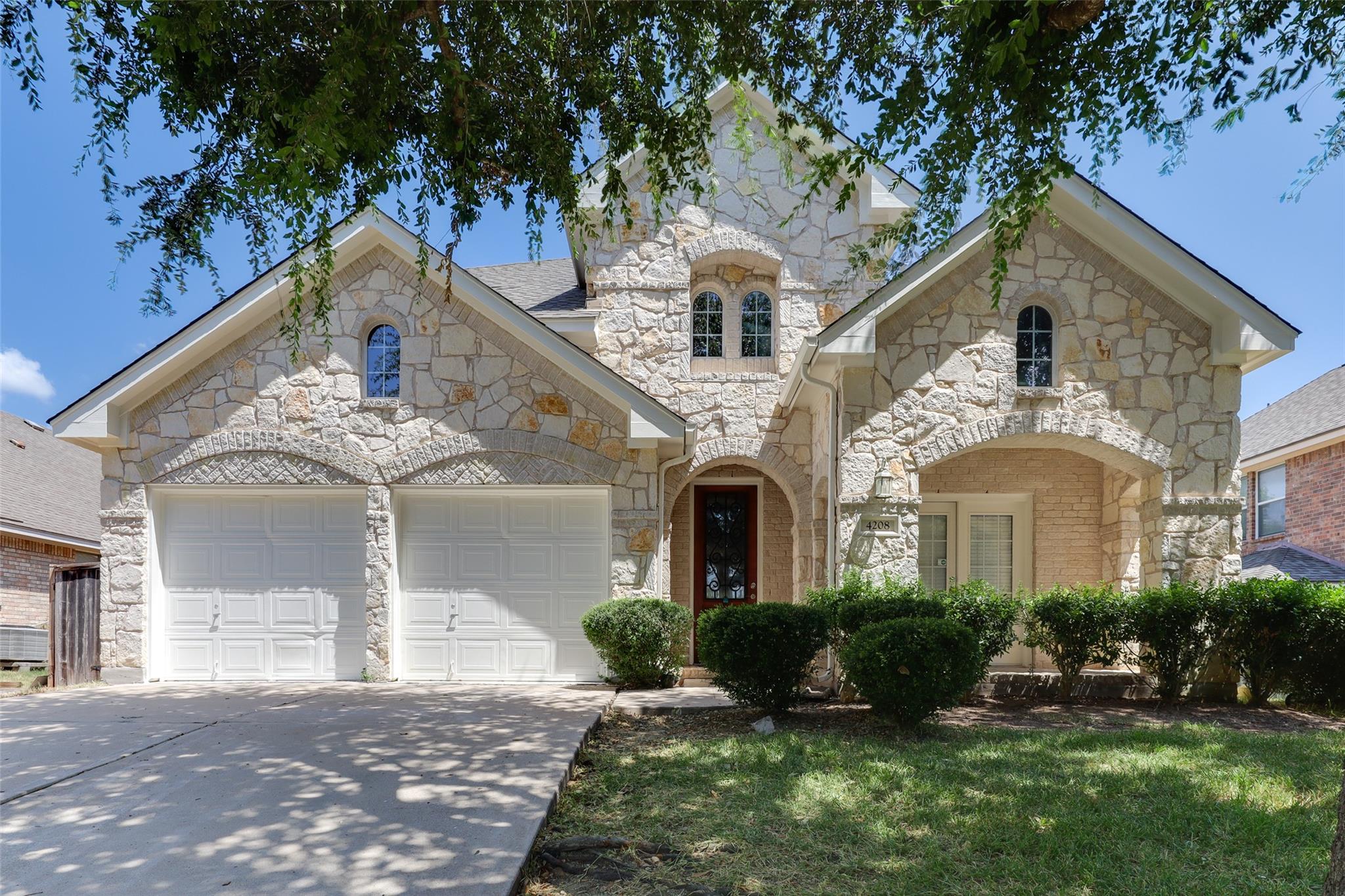 4208 Park Vista Trl Property Photo 1