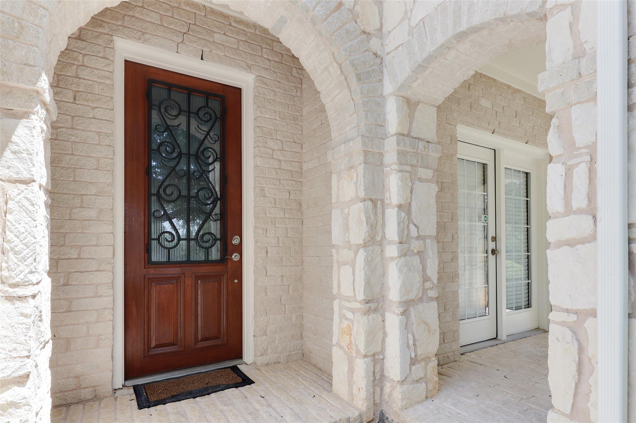 4208 Park Vista Trl Property Photo 4