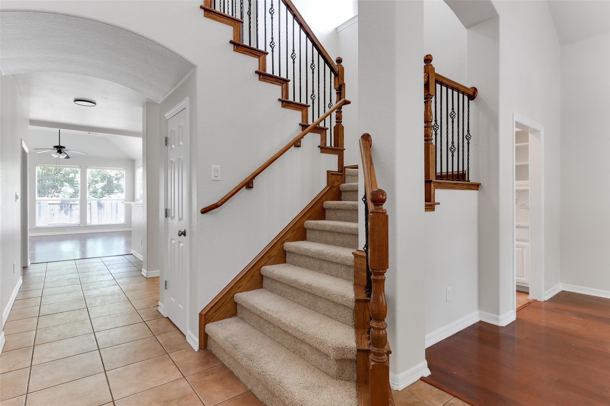 4208 Park Vista Trl Property Photo 6