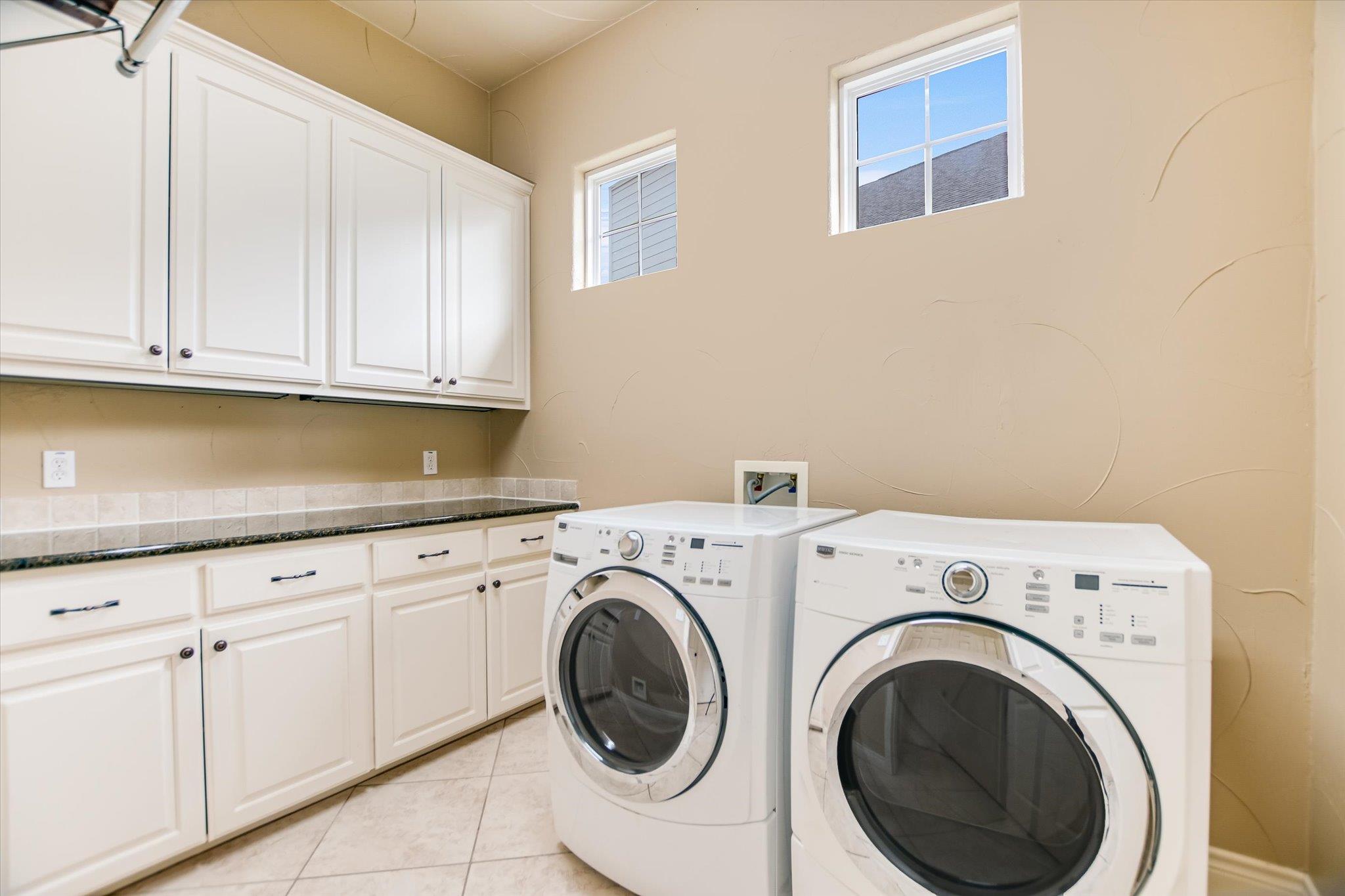 503 Shorewood Cir Property Photo 14