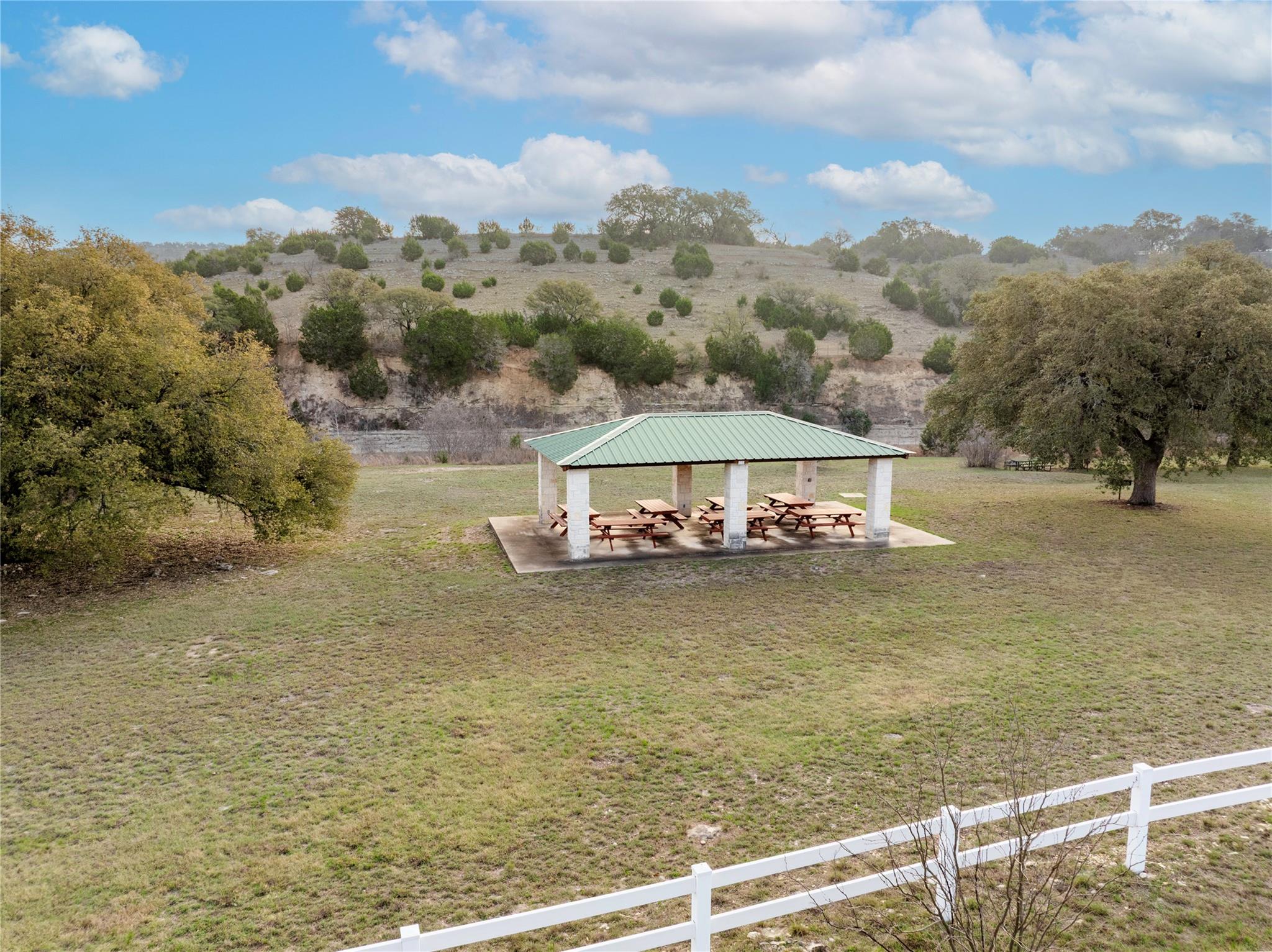 12300 Montana Springs Dr Property Photo 9