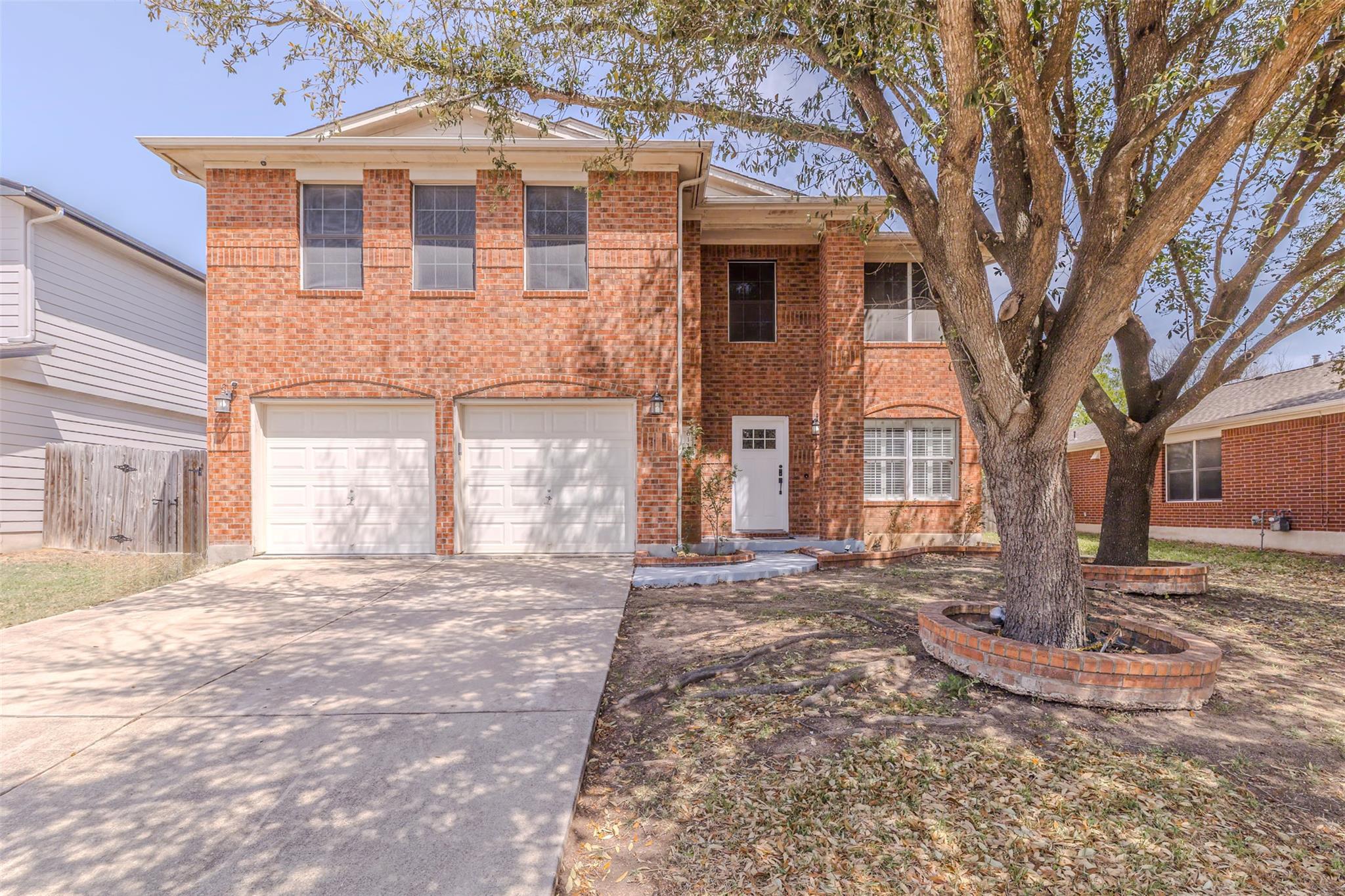6116 Speyside Dr Property Photo