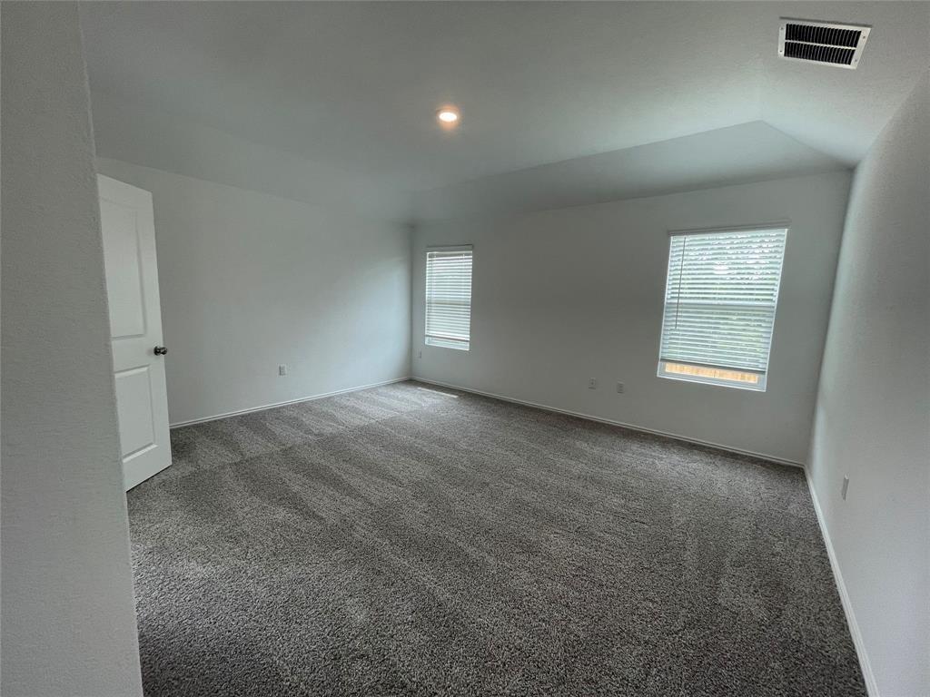 10717 Steinbeck Dr Property Photo 10