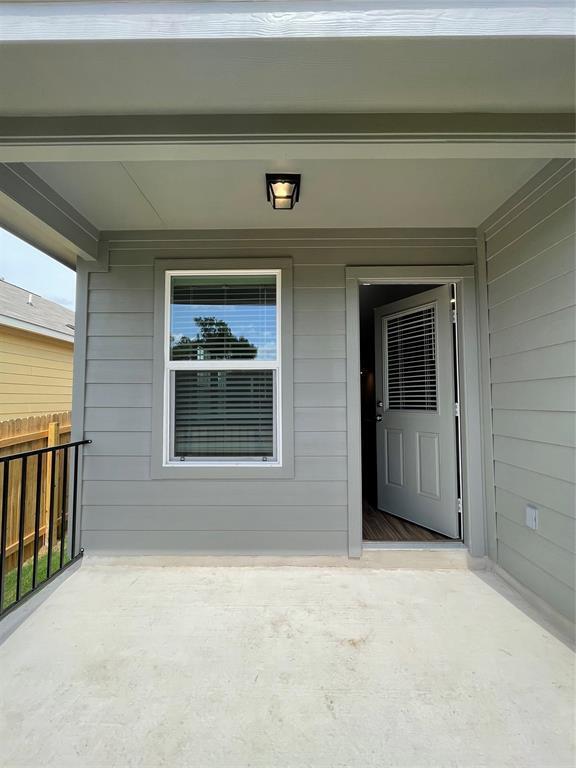 10717 Steinbeck Dr Property Photo 18