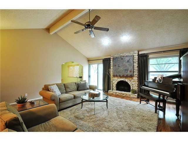 11421 Pyreneese Dr Property Photo 3