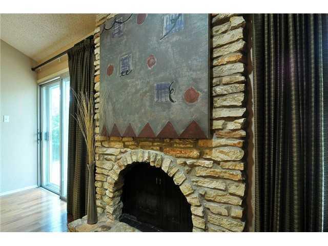 11421 Pyreneese Dr Property Photo 5