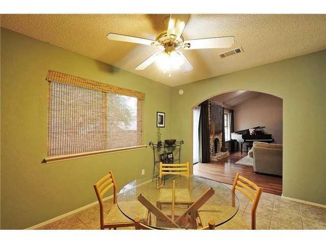 11421 Pyreneese Dr Property Photo 9