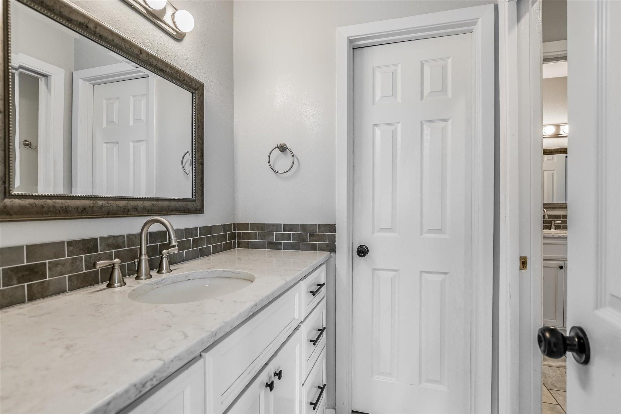100 Lido Cir #g1 Property Photo 17