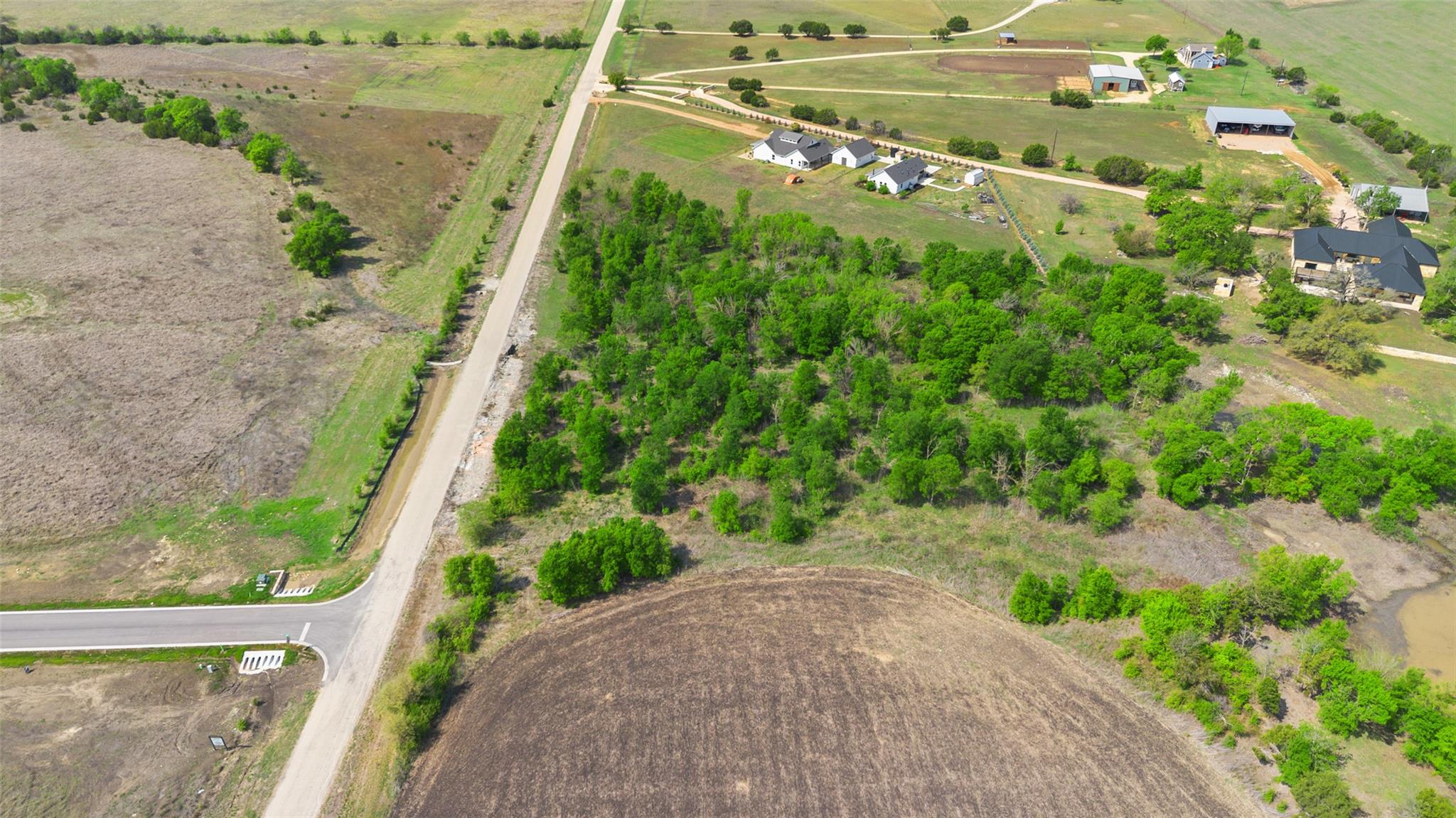 200 County Road 246 Property Photo 4