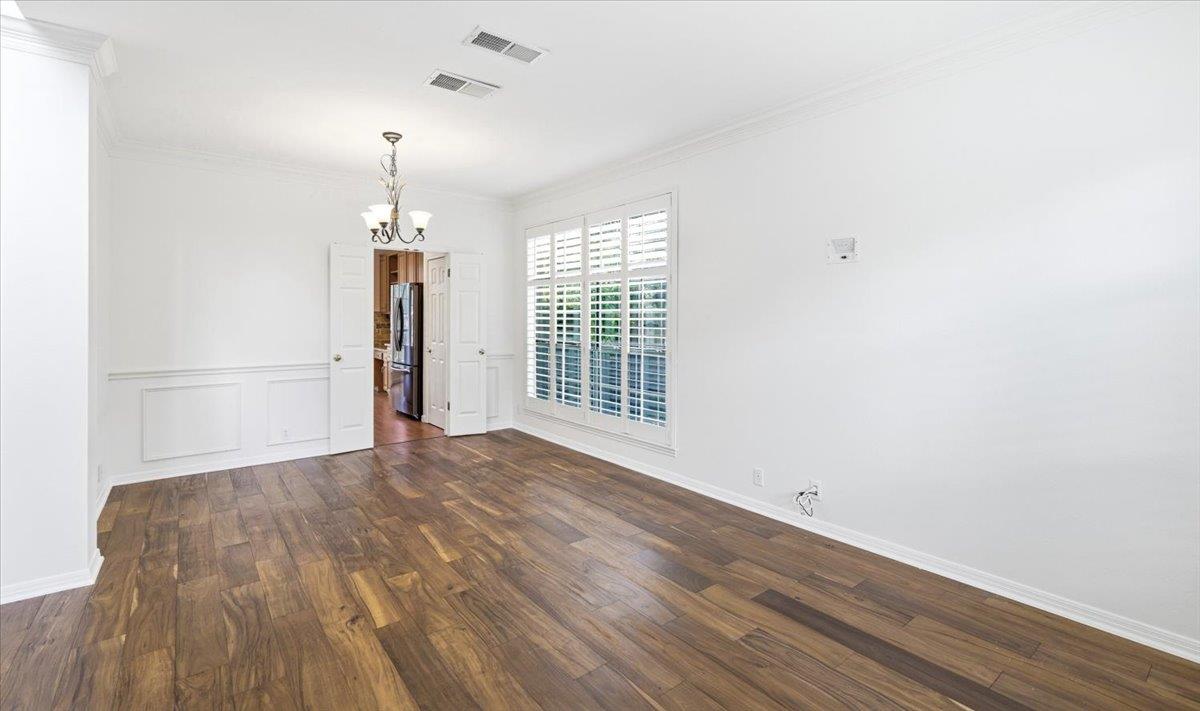 11117 Calavar Dr Property Photo 5