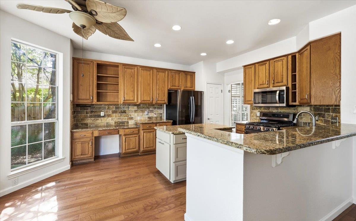11117 Calavar Dr Property Photo 10