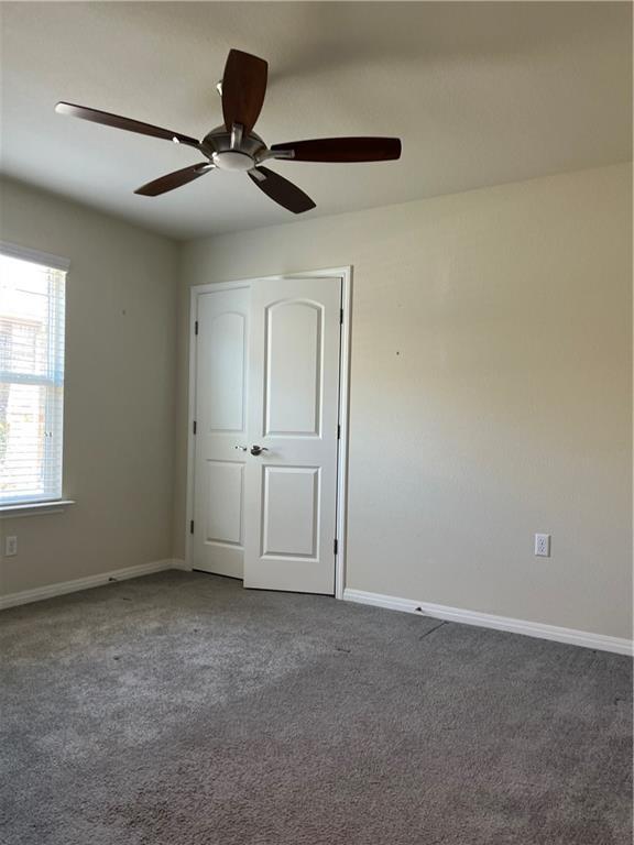 211 Hobby St Property Photo 10