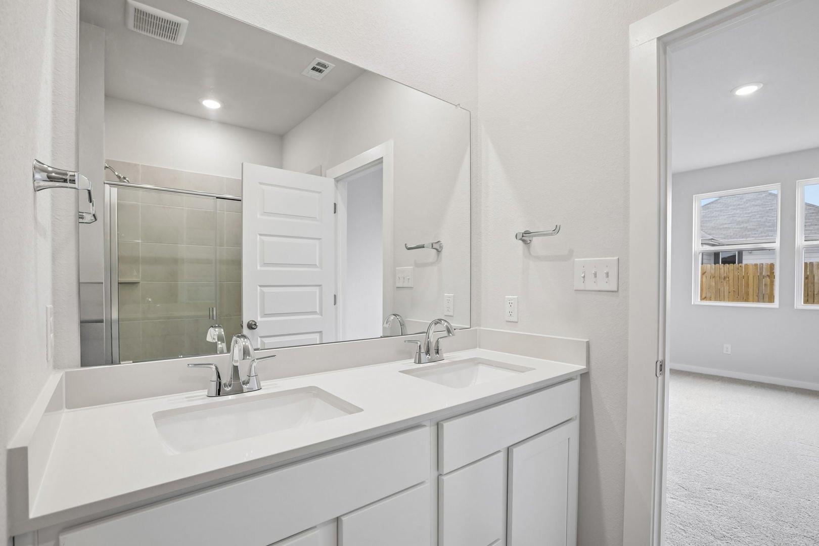 138 Hornet St Property Photo 24