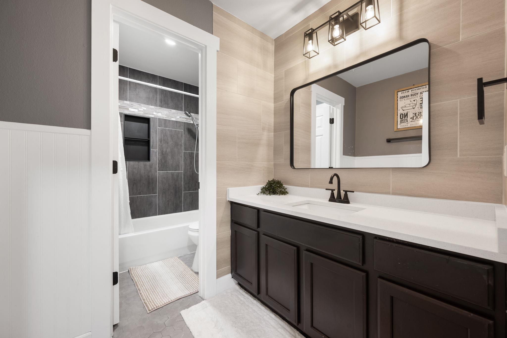 3539 Laurel Bay Loop Property Photo 16