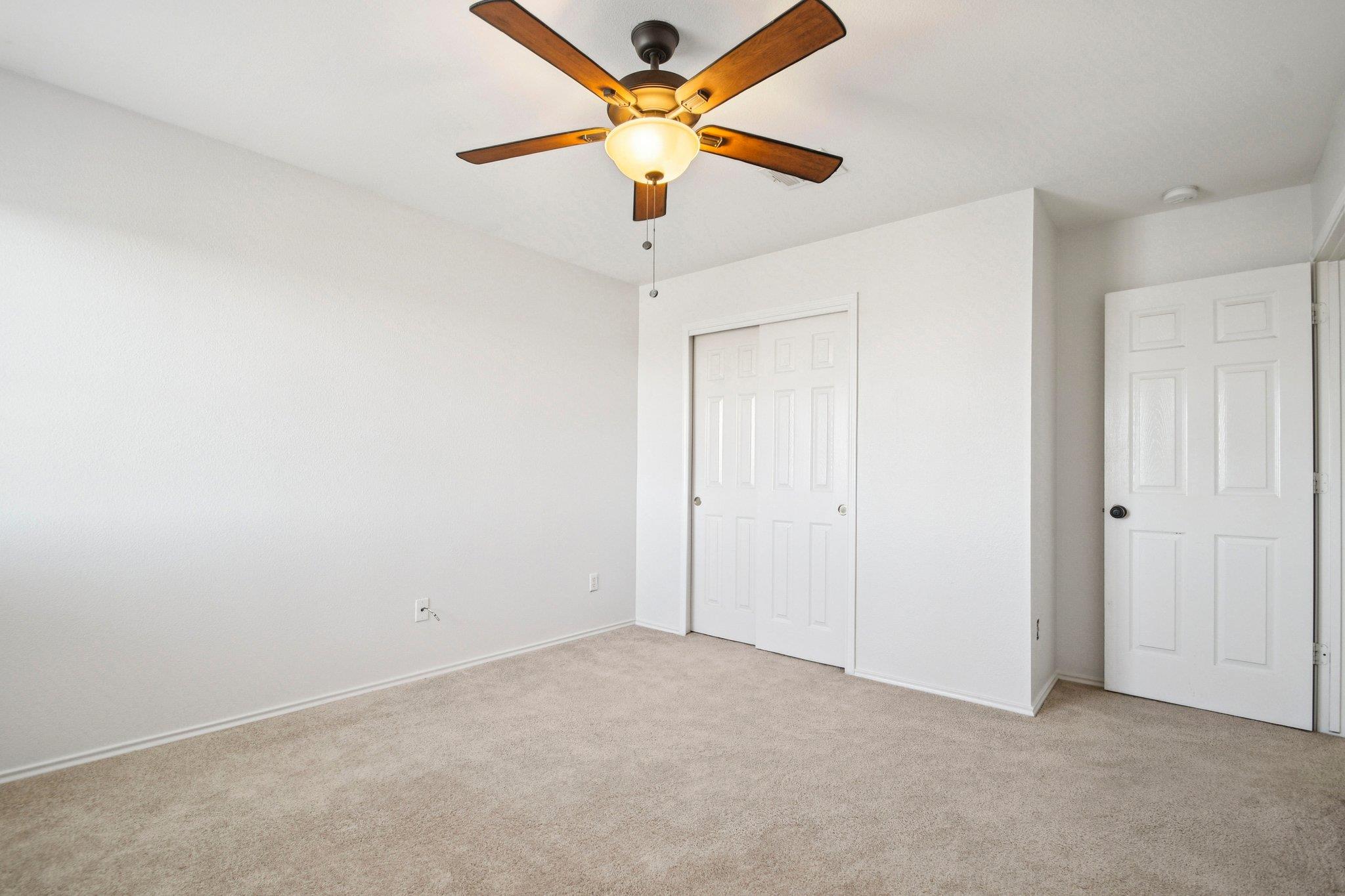 217 Killian Loop Property Photo 23