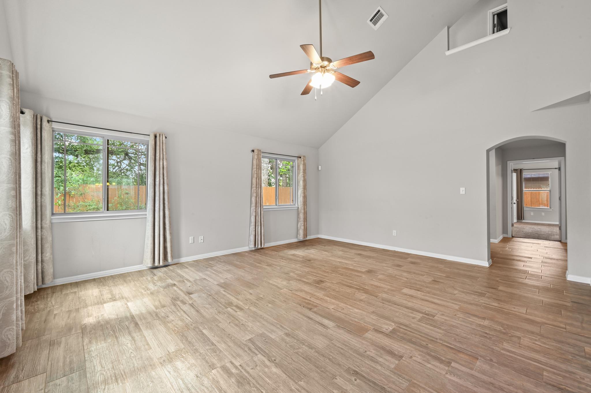 503 Stonewood Ln Property Photo 14