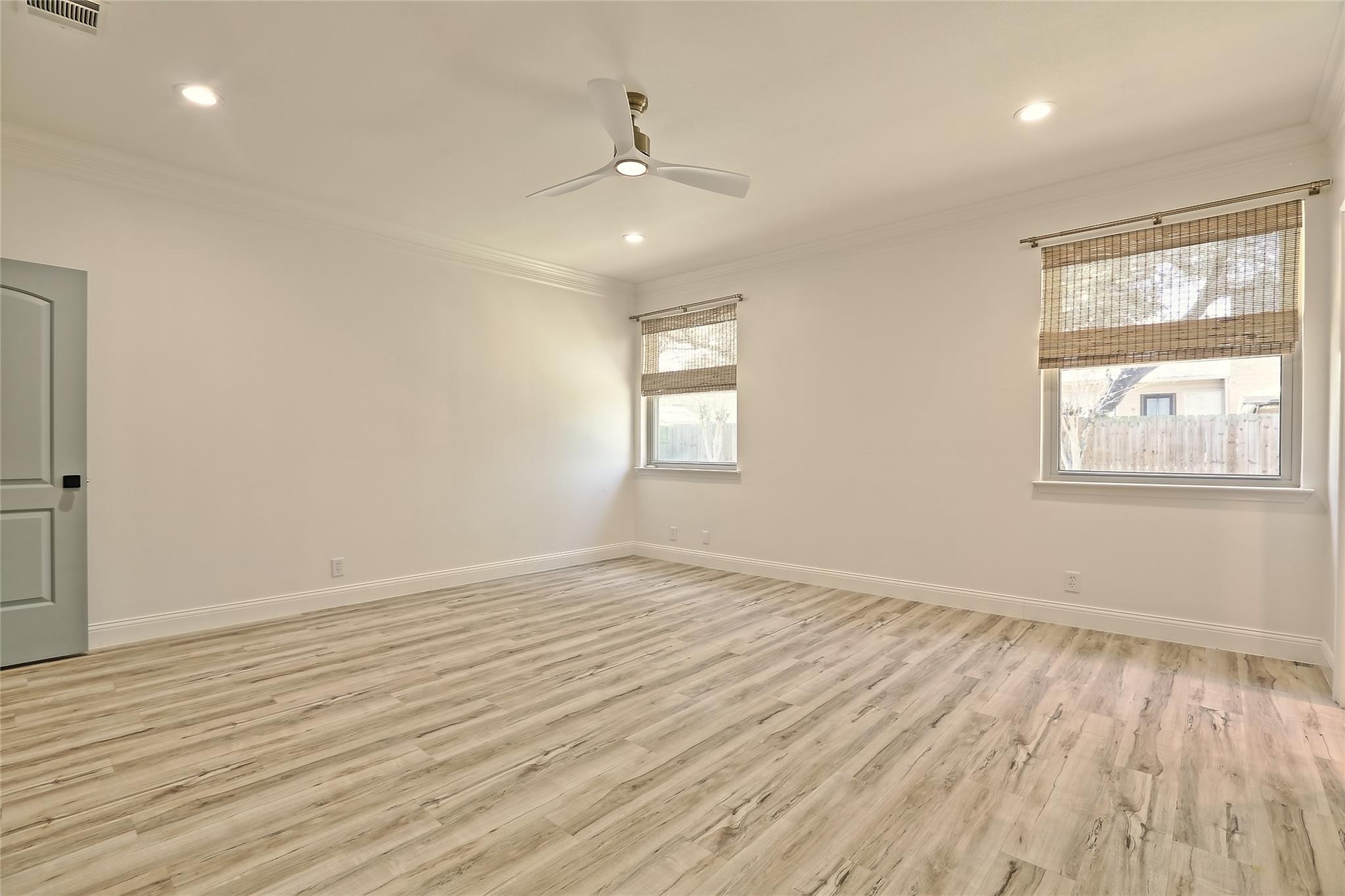 8208 Ganttcrest Dr Property Photo 15