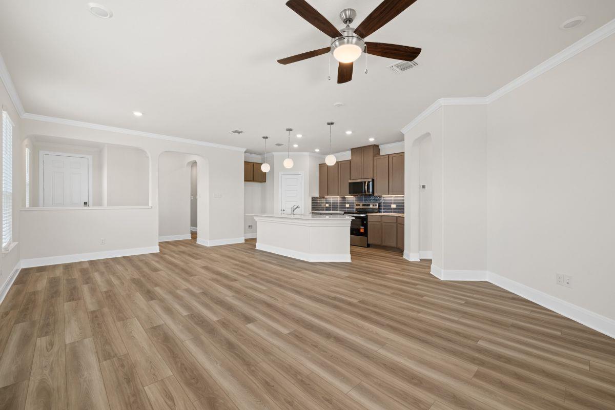 1500 Carriageway Dr Property Photo 10