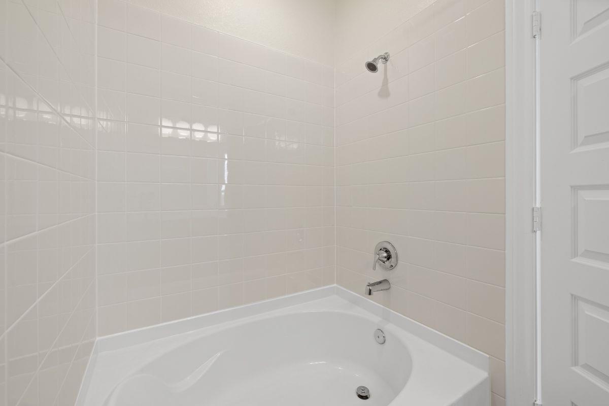 1500 Carriageway Dr Property Photo 19
