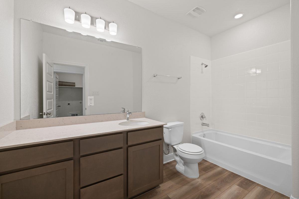 1500 Carriageway Dr Property Photo 22