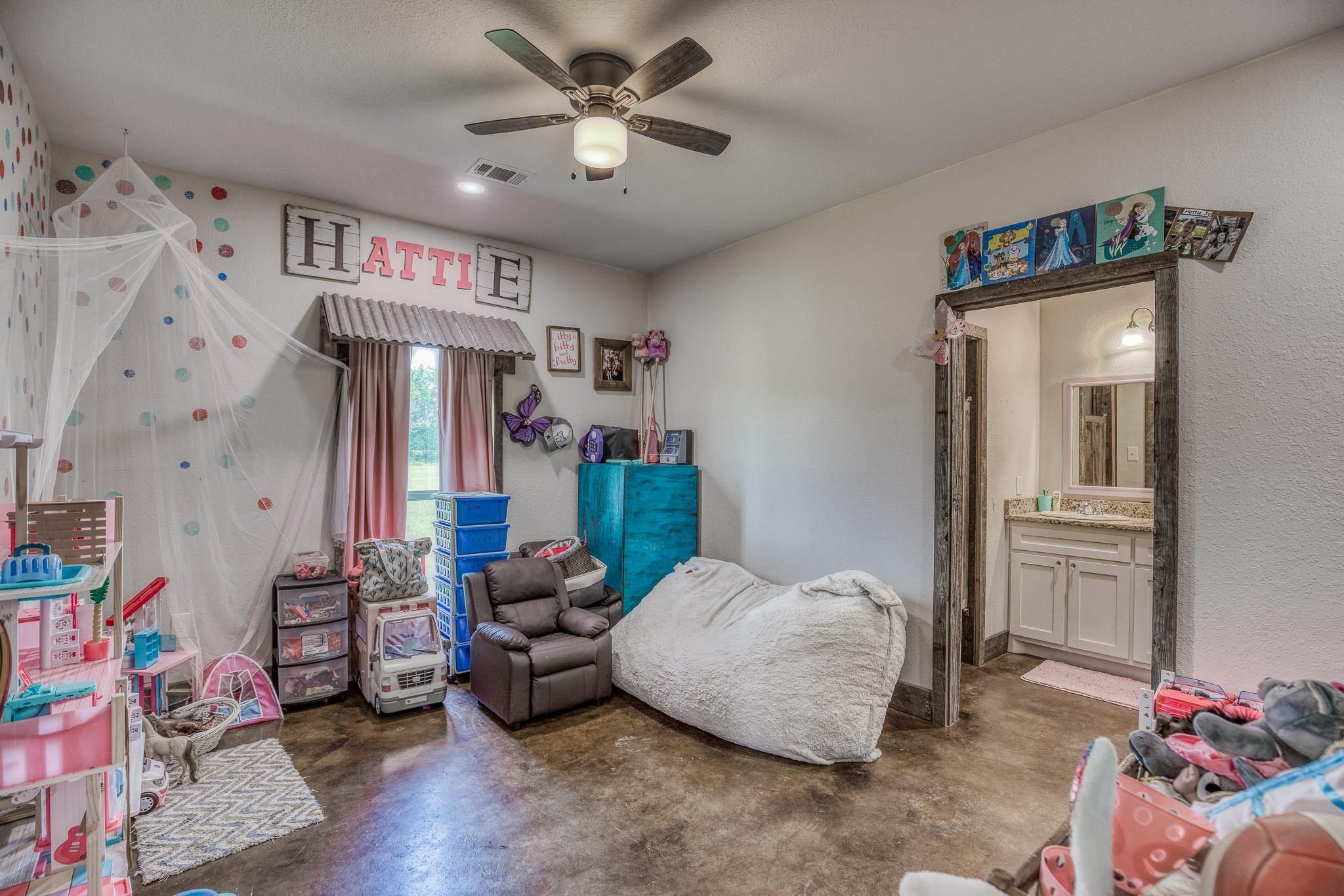 1850 Lcr 439 None Property Photo 20