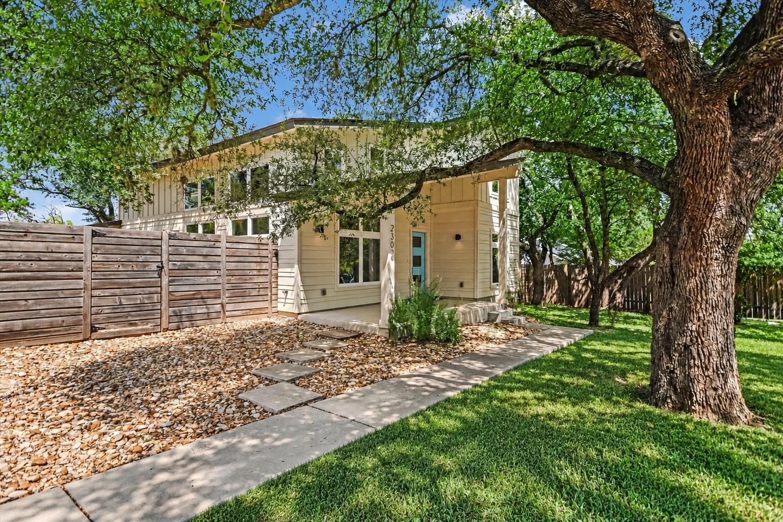 2302 Quanah Parker Trl Property Photo 27