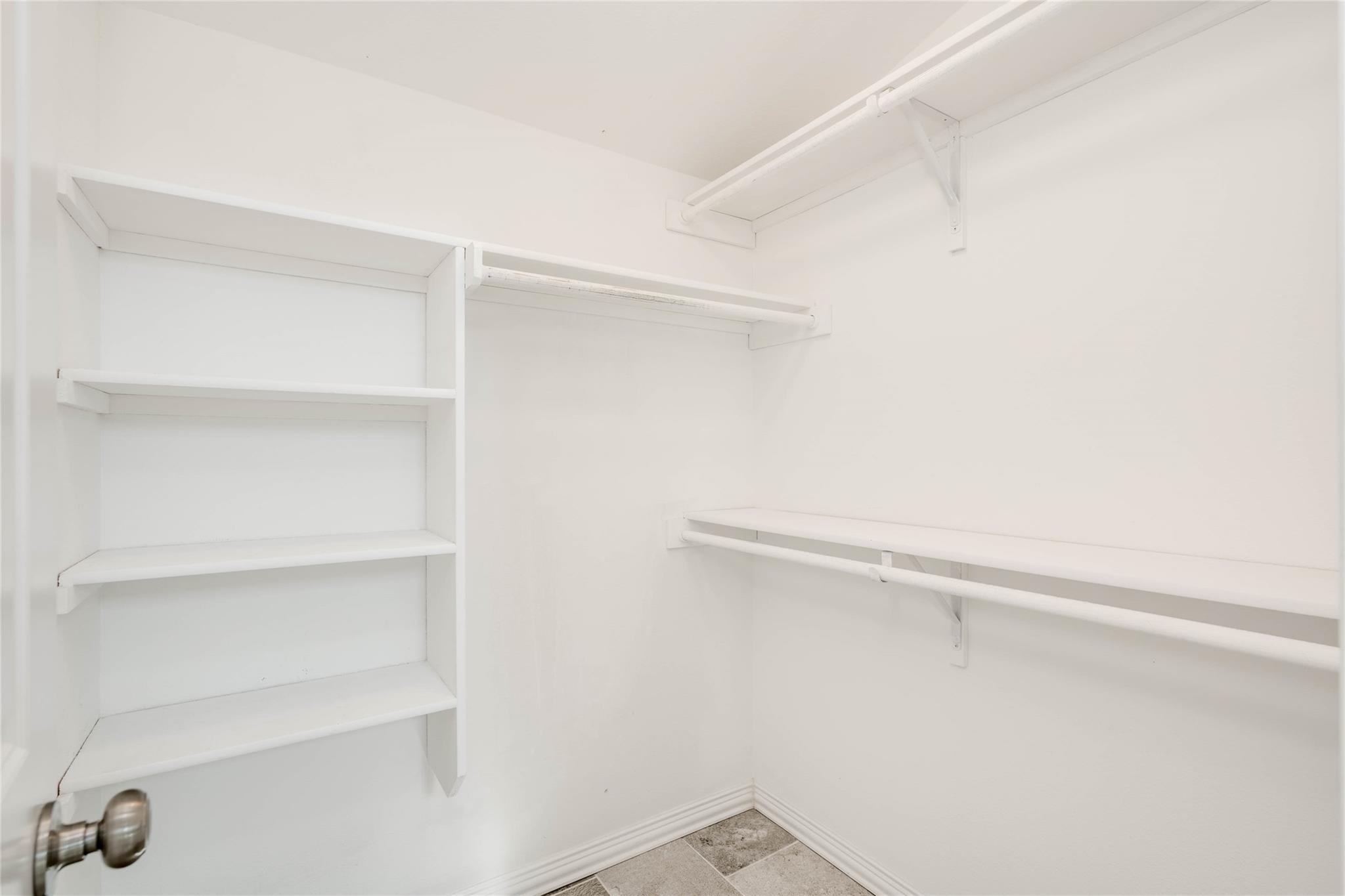 811 Gunter St #b Property Photo 25
