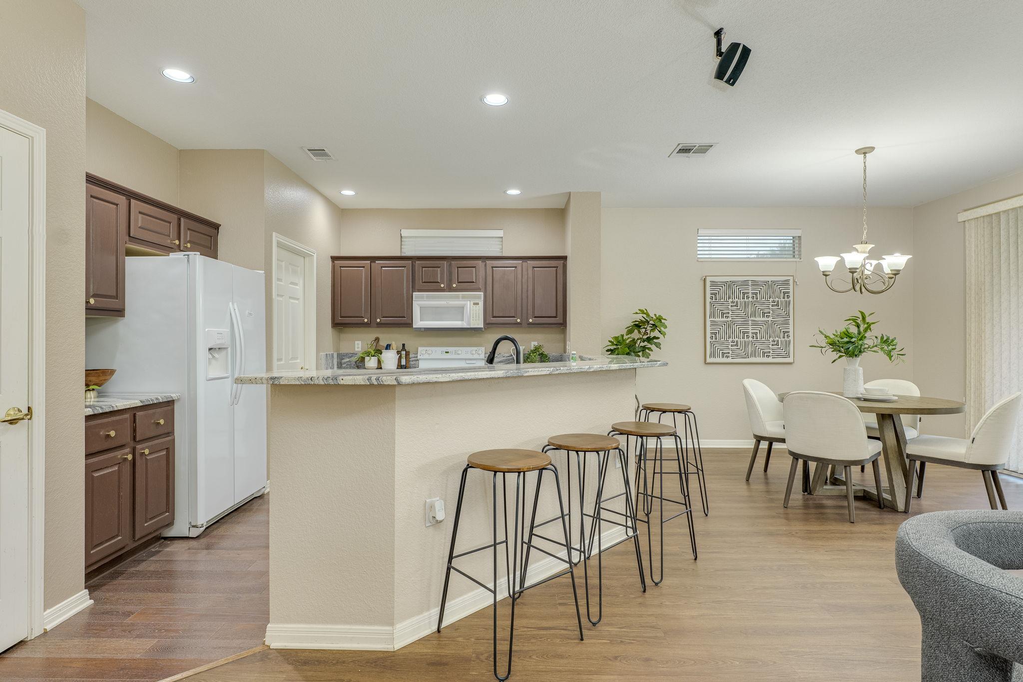 120 Beautybush Trl Property Photo 8