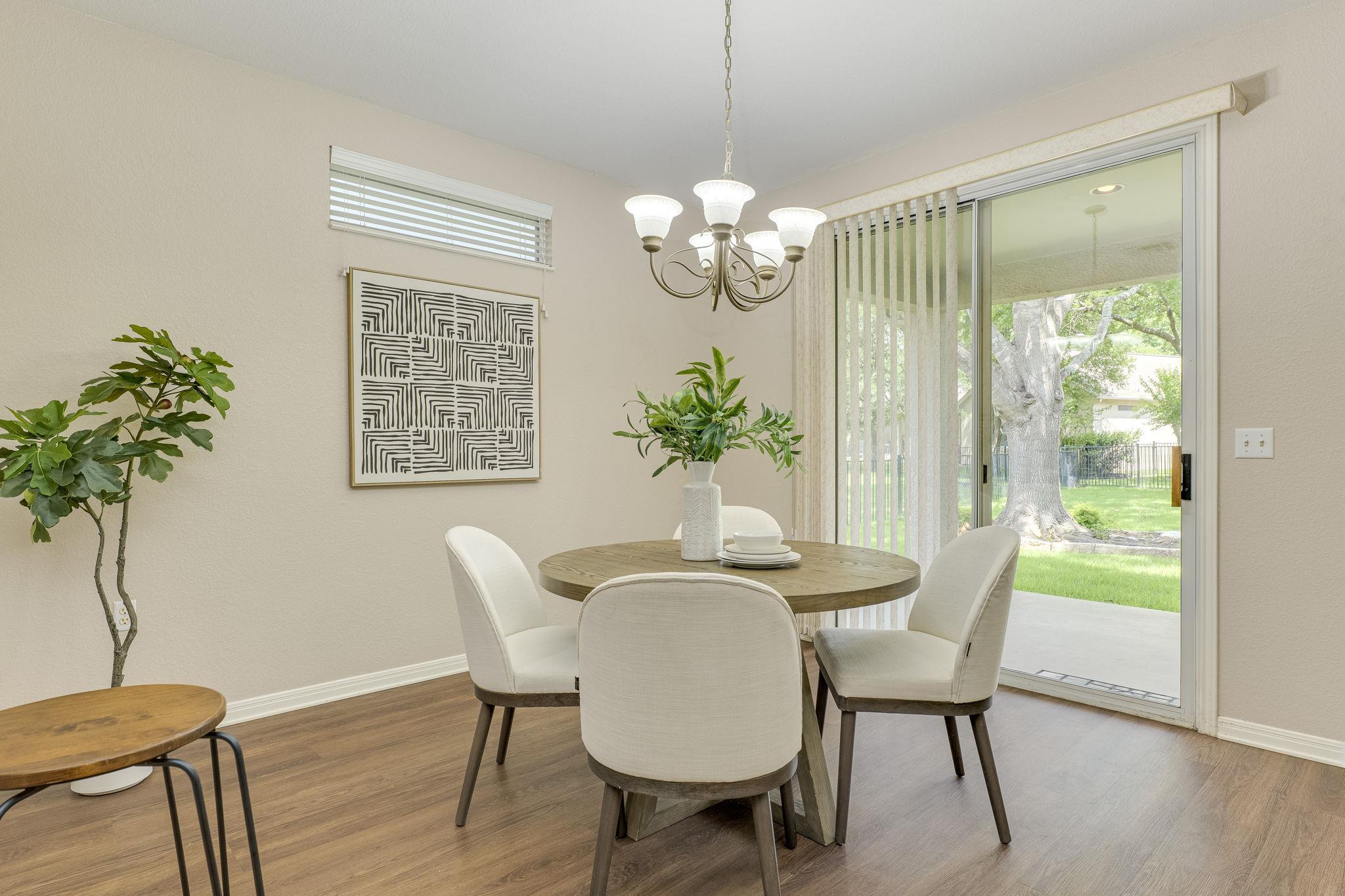 120 Beautybush Trl Property Photo 11