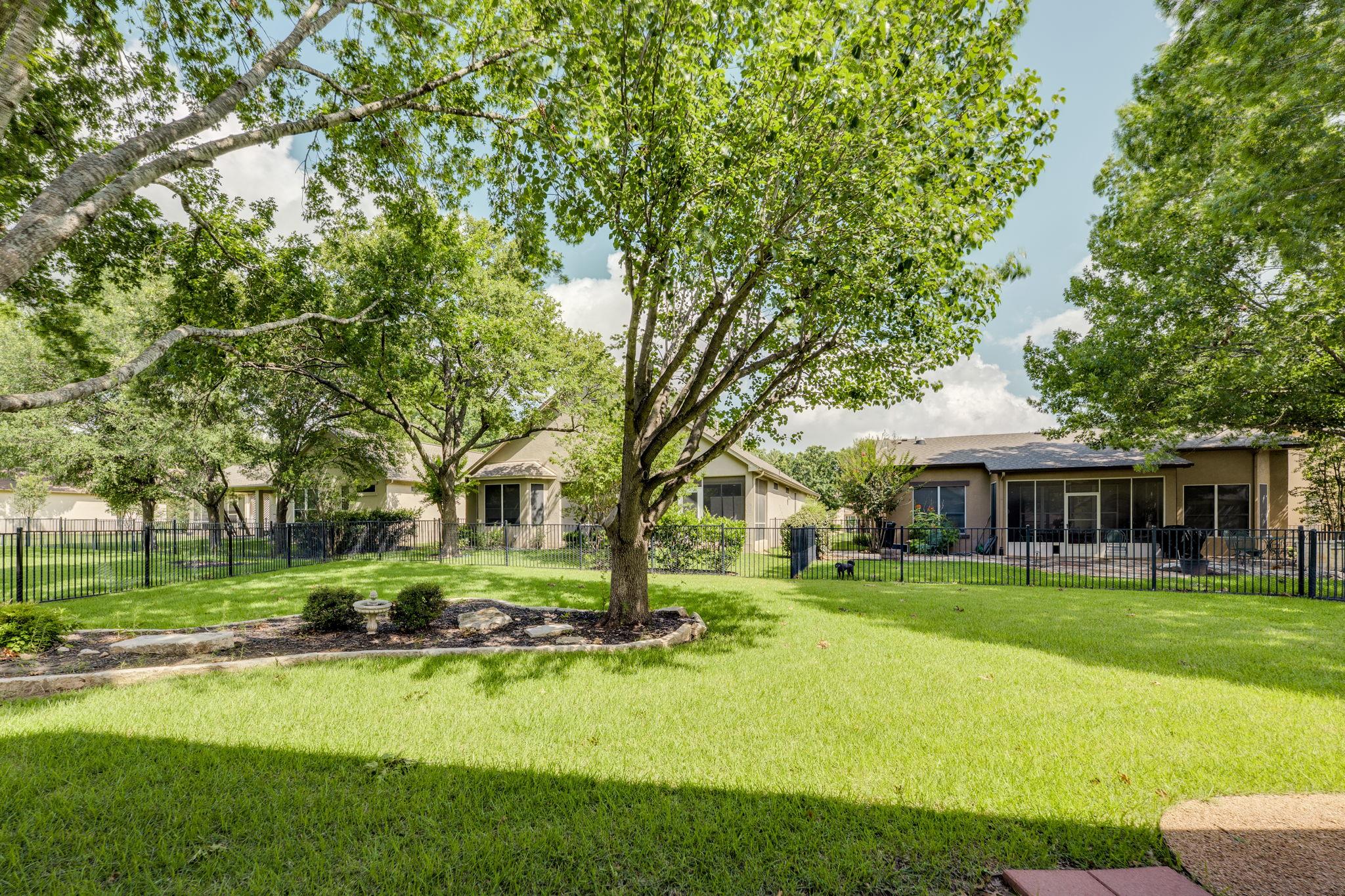 120 Beautybush Trl Property Photo 21