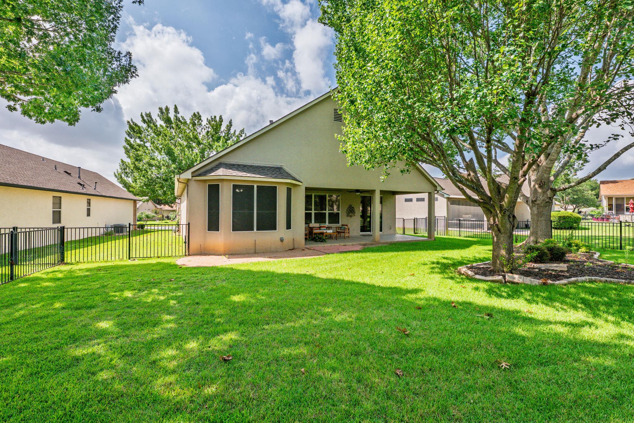 120 Beautybush Trl Property Photo 24