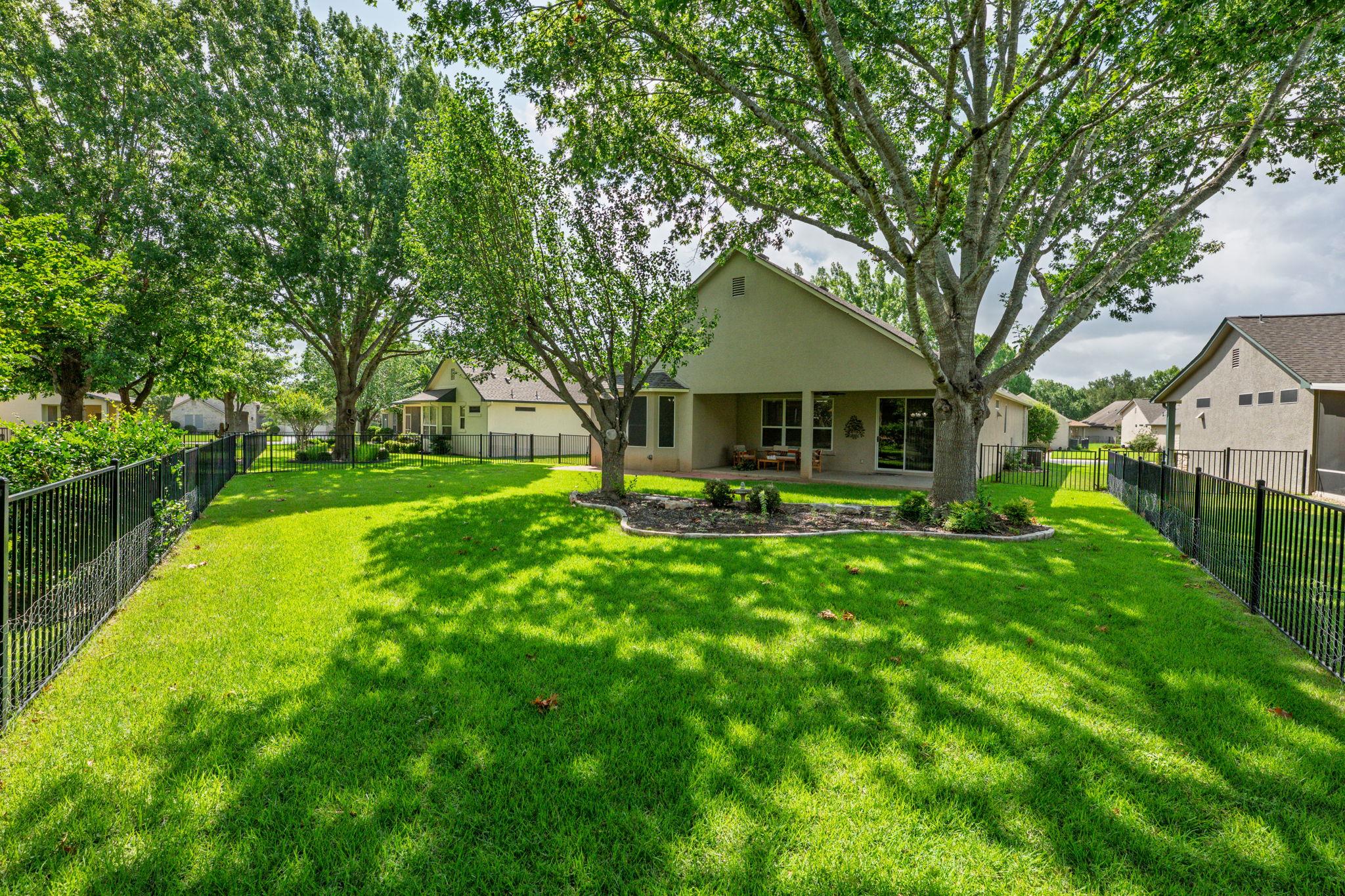 120 Beautybush Trl Property Photo 30
