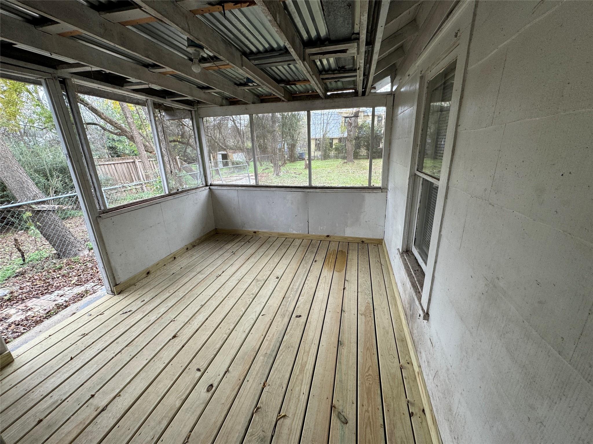 108 Franklin Blvd Property Photo 14