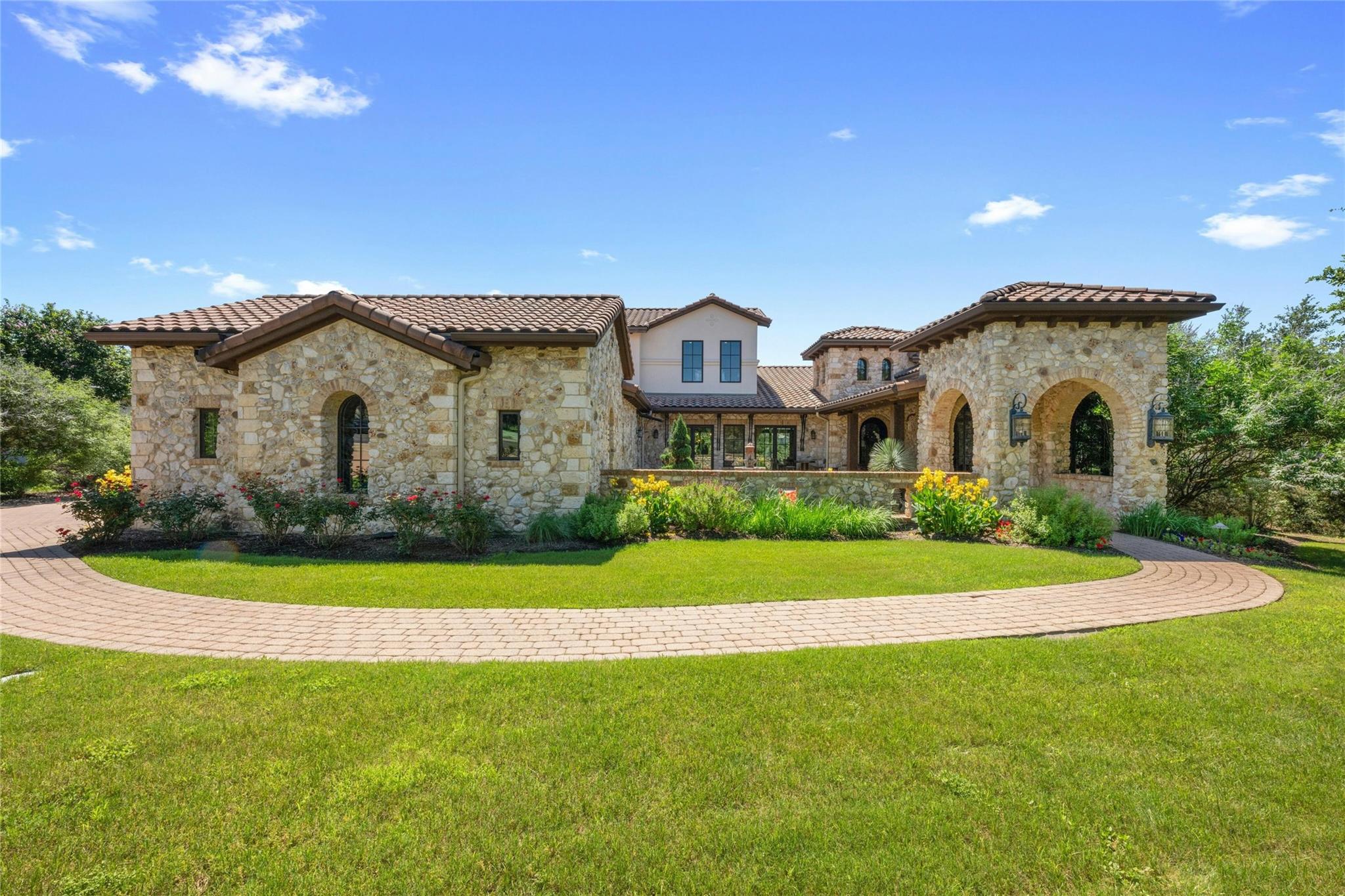 4333 Verano Dr Property Photo 4