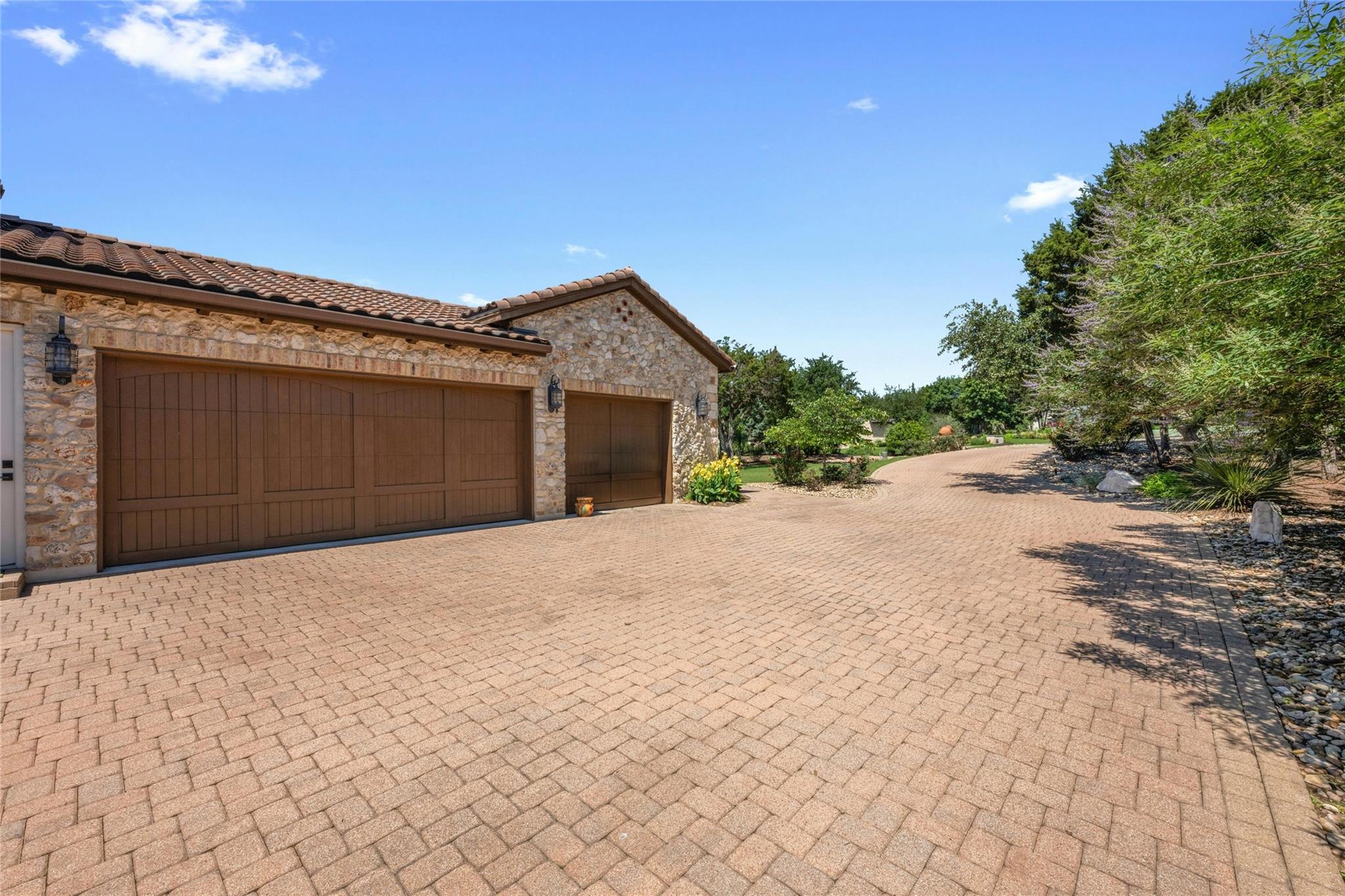 4333 Verano Dr Property Photo 32
