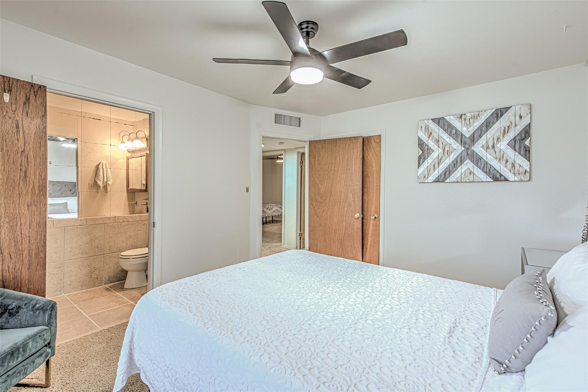 5304 Bedford St Property Photo 15