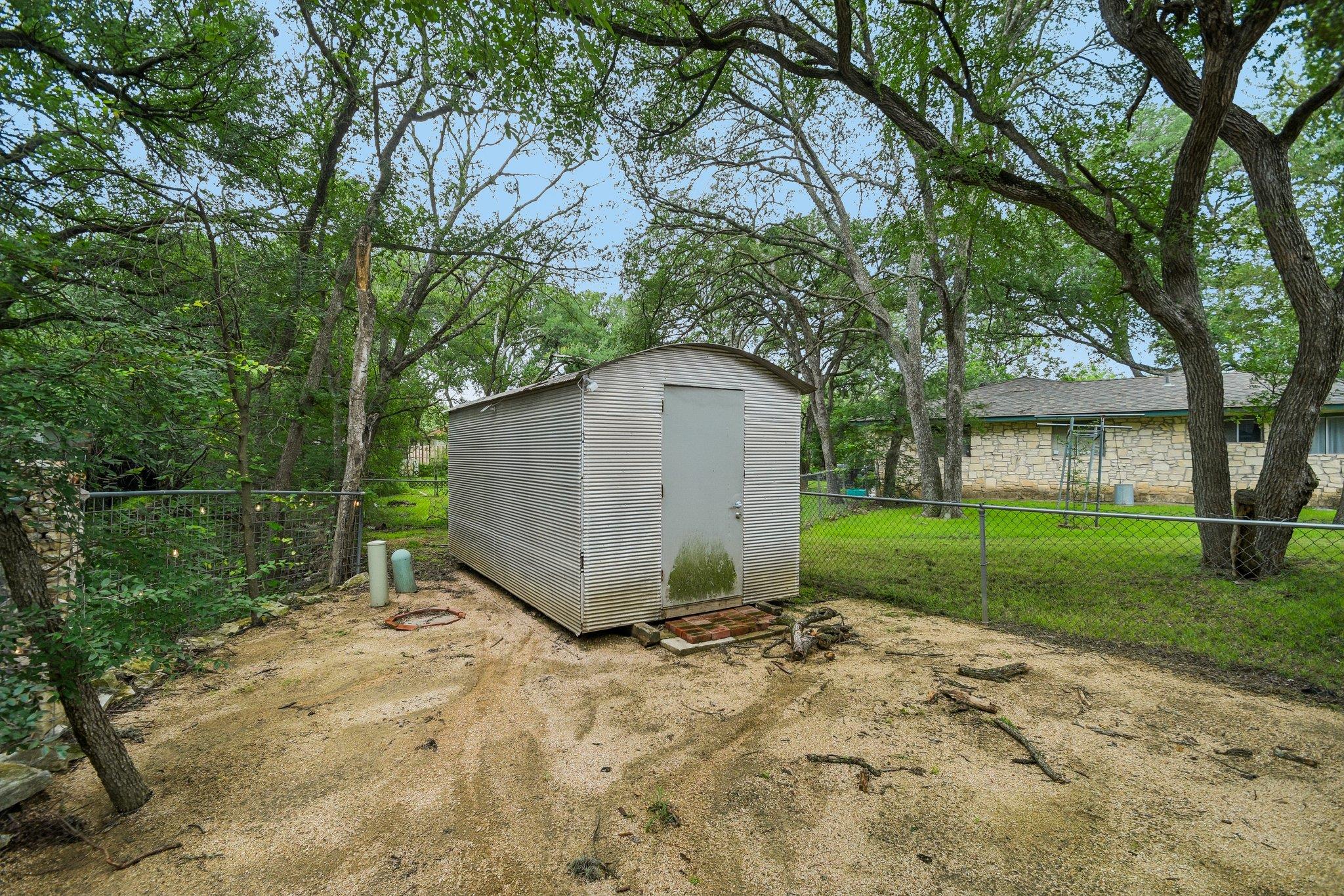 5409 Hunters Gln Property Photo 27