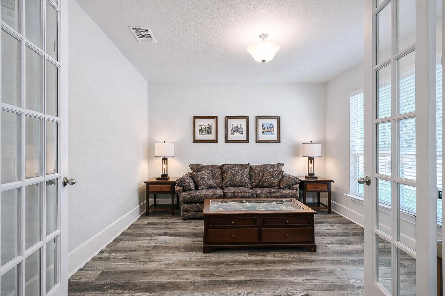 408 Daniel Xing Property Photo 5