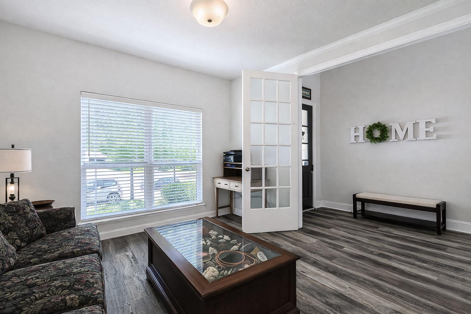 408 Daniel Xing Property Photo 6