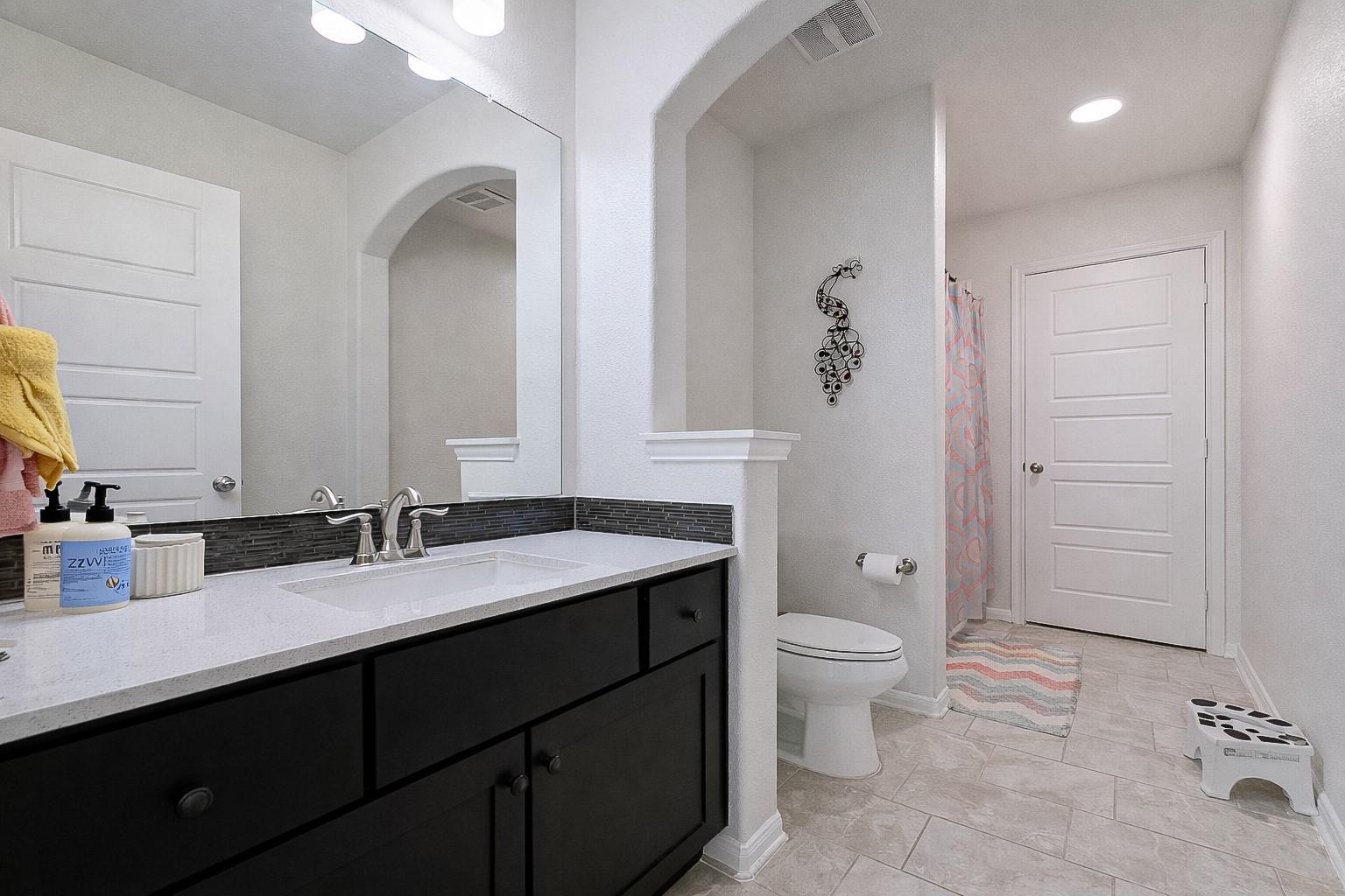 408 Daniel Xing Property Photo 37