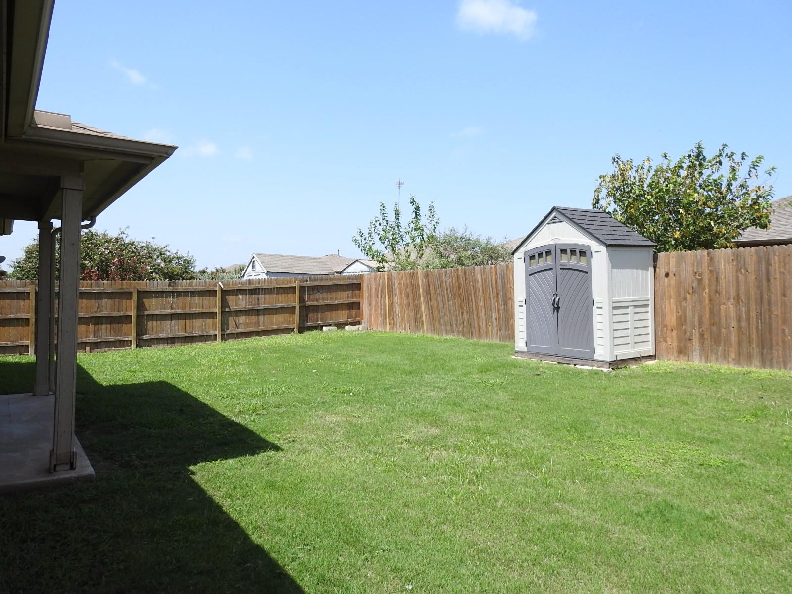 424 Langely None Property Photo 17