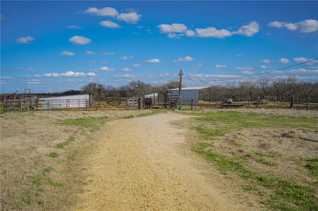 2565 County Rd 442 None Property Photo 17