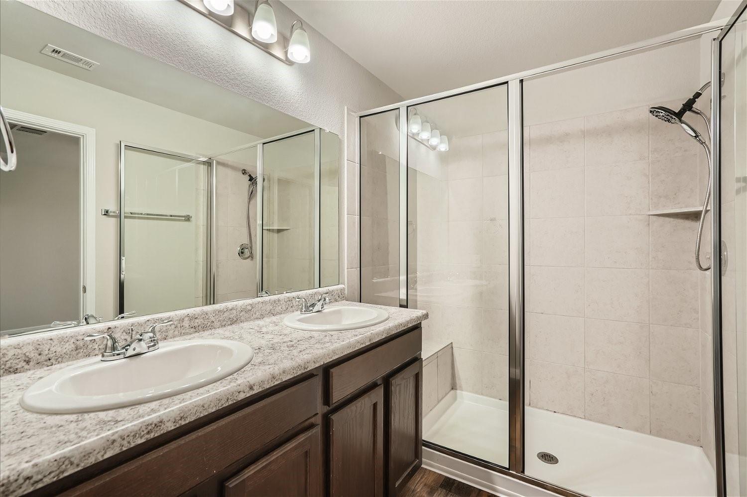 501 Cinnamon Teal Ln Property Photo 9