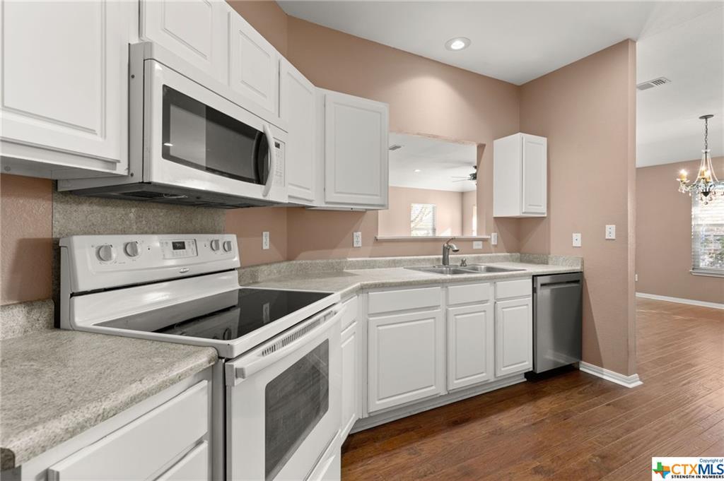 1623 Anna Lee Dr Property Photo 3