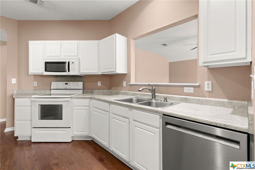 1623 Anna Lee Dr Property Photo 4